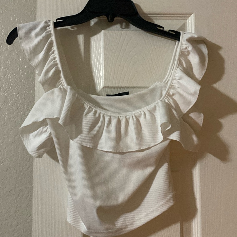 White crop top with ruffles